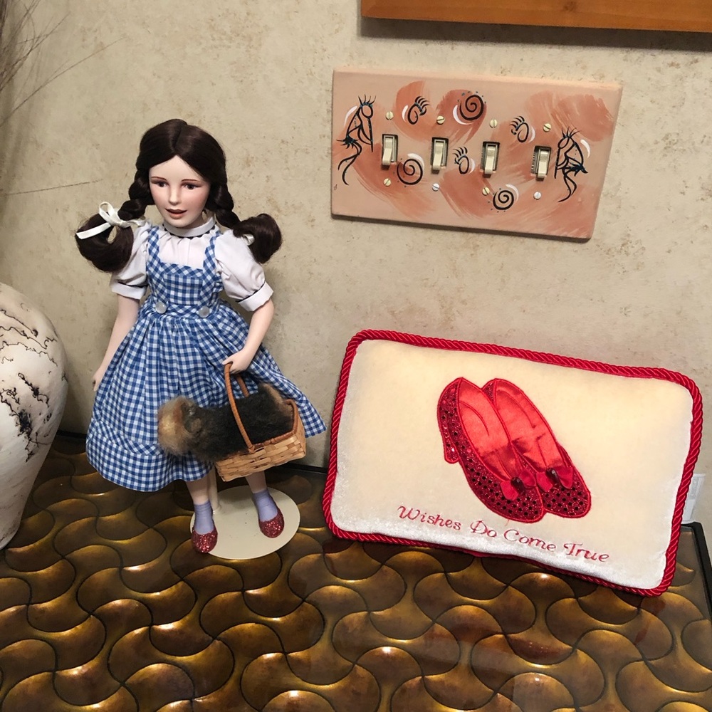 Porcelain Wizard of Oz, Dorothy Gale doll and accessories.